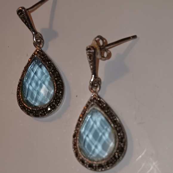Sterling Silver Luxury Earrings Stamped 'LA' Poshmark Seller Statistics - Picture 4 of 12